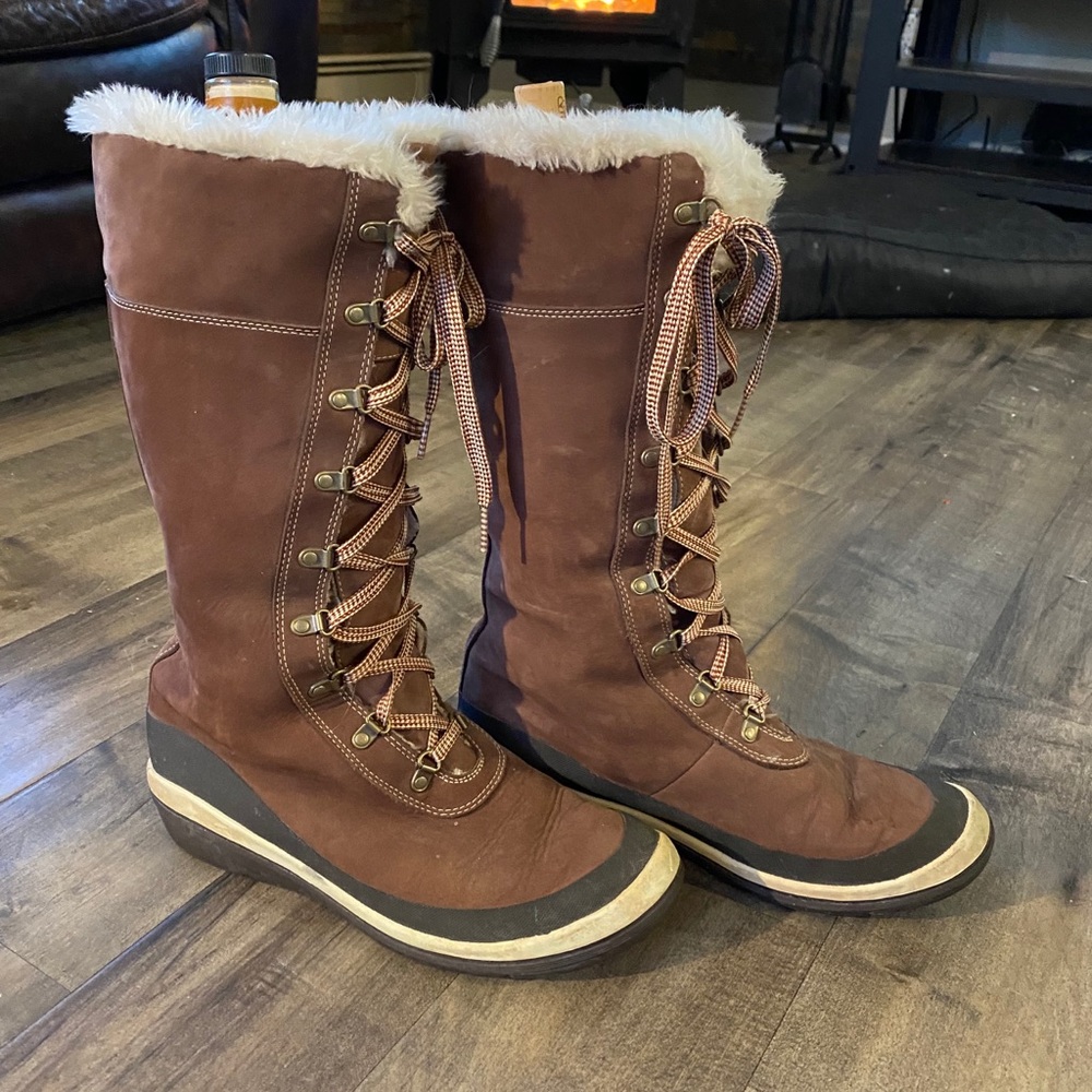 Timberland winter boots size 10